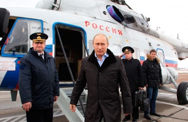 rus-putin_helicopter_rtr_img