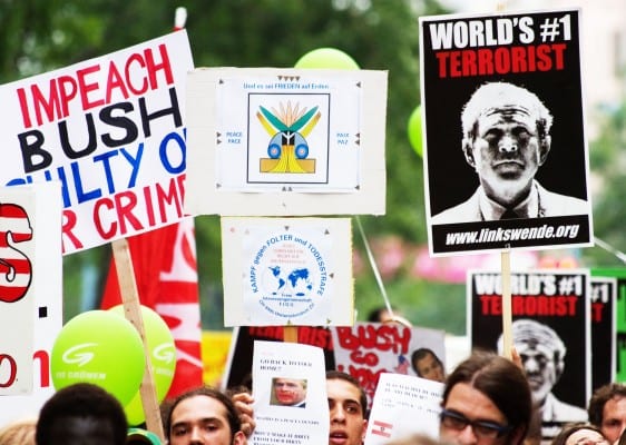 Shot at the Demonstration against George W. Bush in Vienna. (CC Mark Probst/ June 21, 2006)