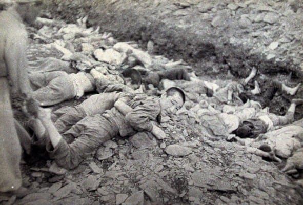 South Korea: Mass execution of "commies"—fully endorsed by the US army. 