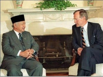 Suharto and George H W Bush 1989