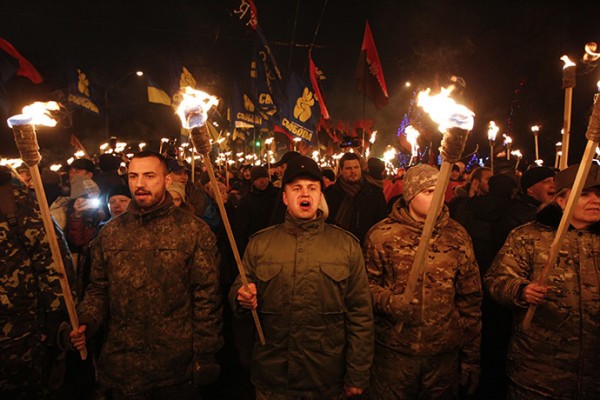 NaziTorchlightparade-kiev