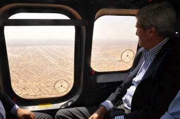 Kerry view Syrian refugee camp