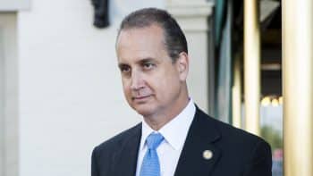 Mario Diaz-Balart, proudly representing the Cuban gusanos in Florida.