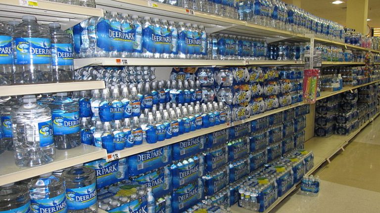 is-bottled-water-safe-to-drink-everyday-the-greanville-post